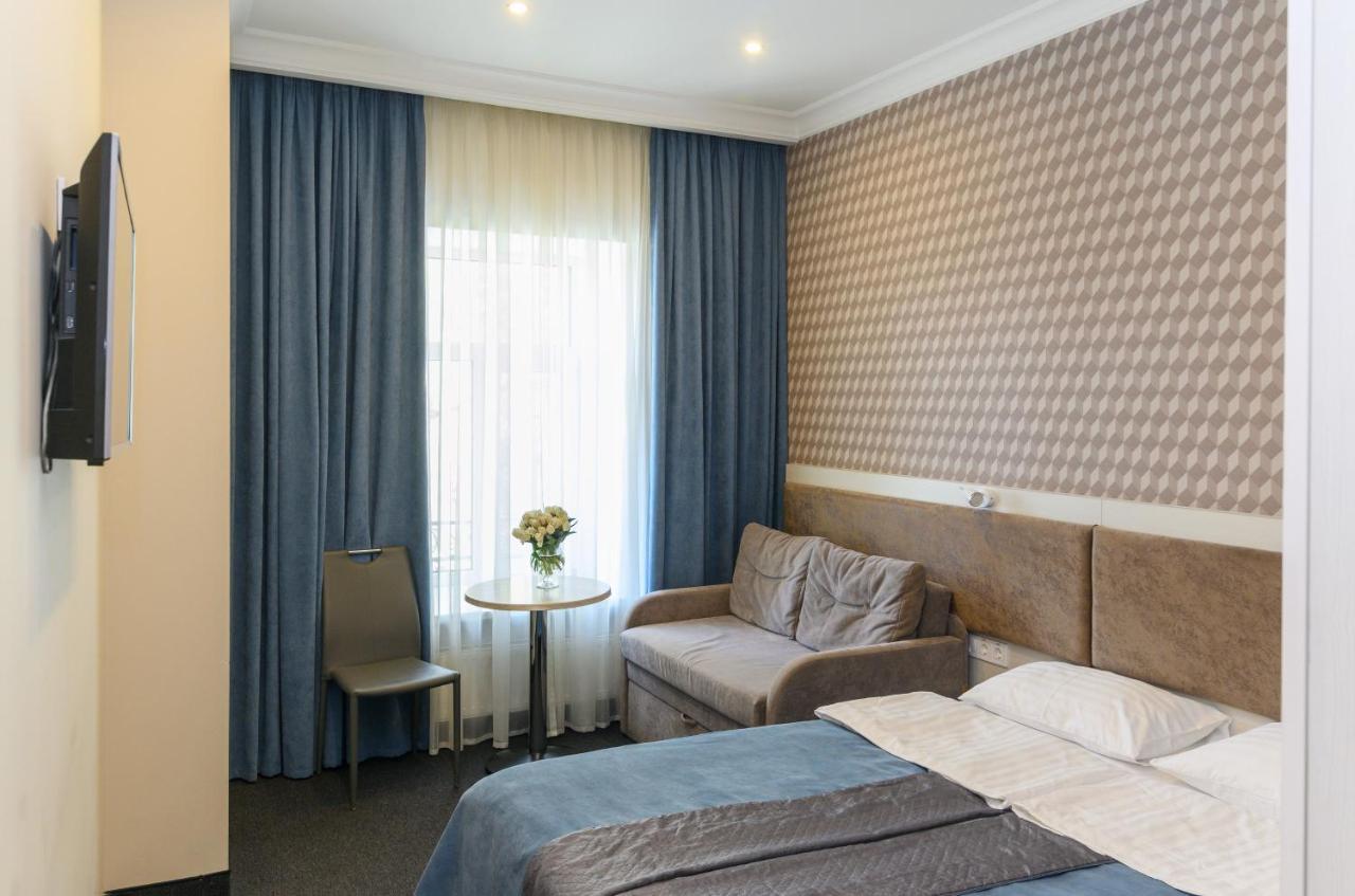 Voyage Hotel